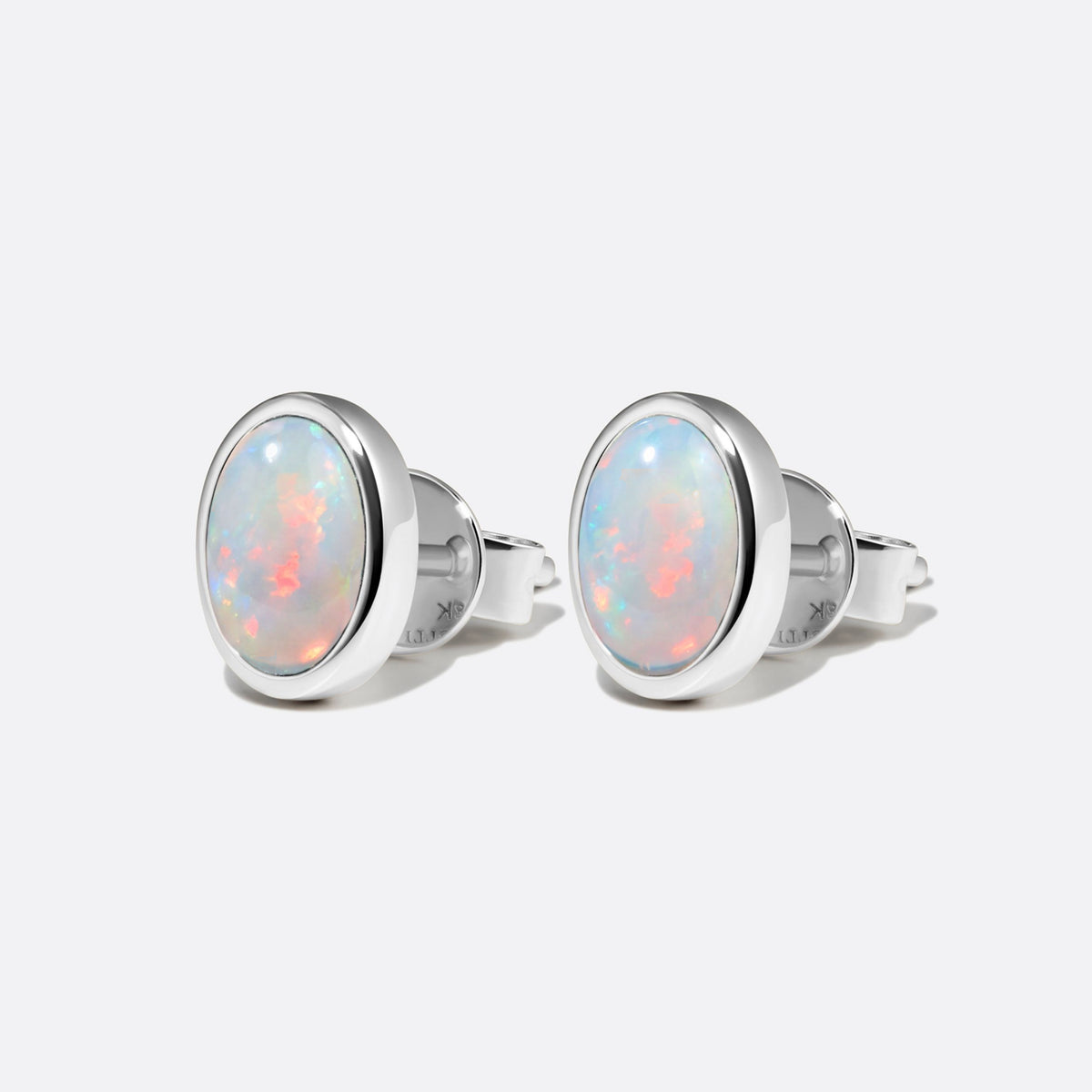 White Opal / Silver
