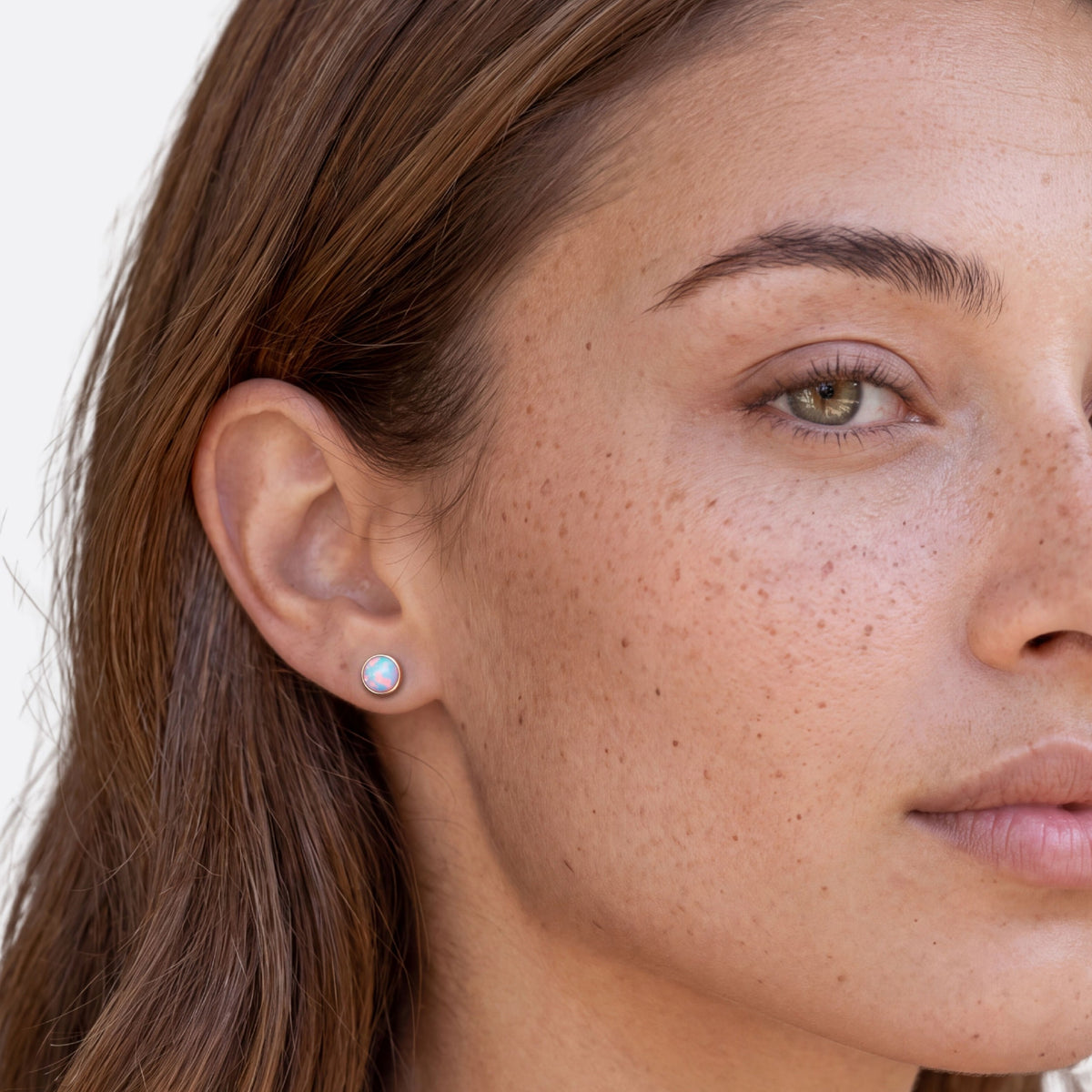 True Flame – Boucles d'oreilles rondes, opale blanche, argent doré rose