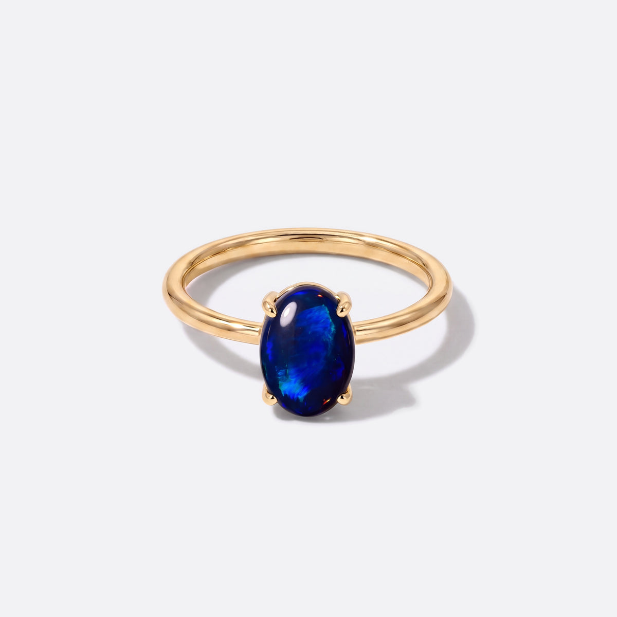 Opal-Ring 14K Gold, schwarzer Opal, schräg