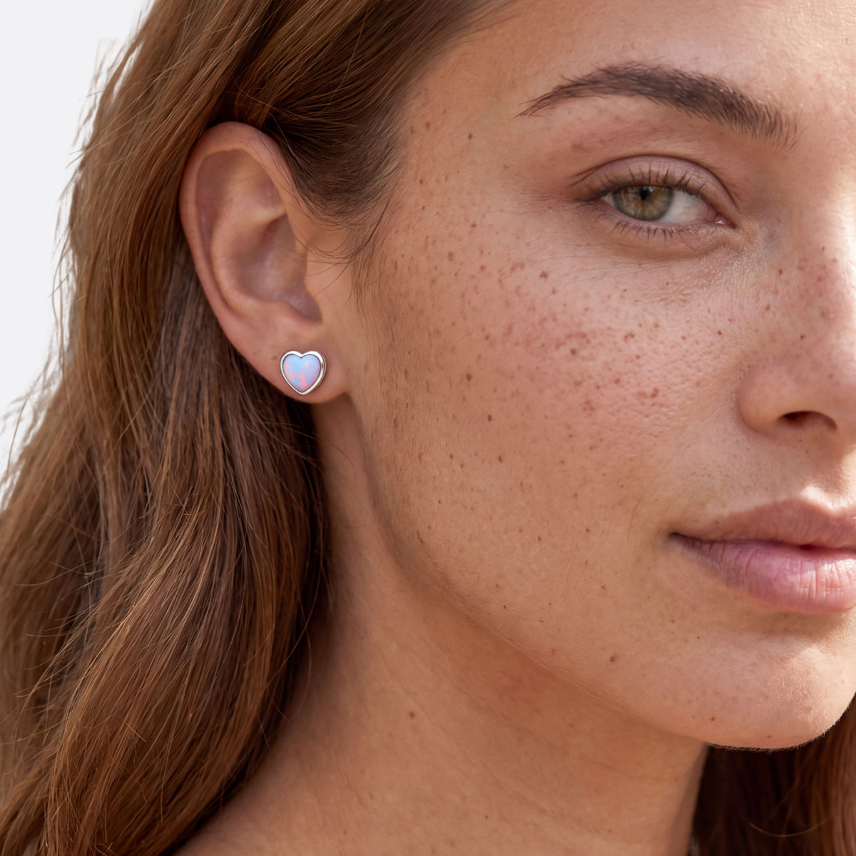 True Flame Heart Earrings White Opal Argent