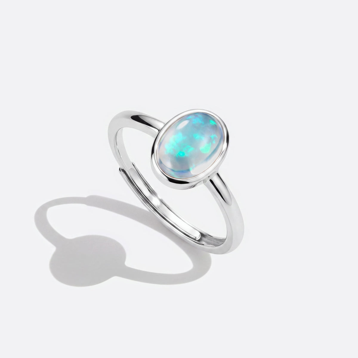 True Flame Round Ring Crystal Opal Or