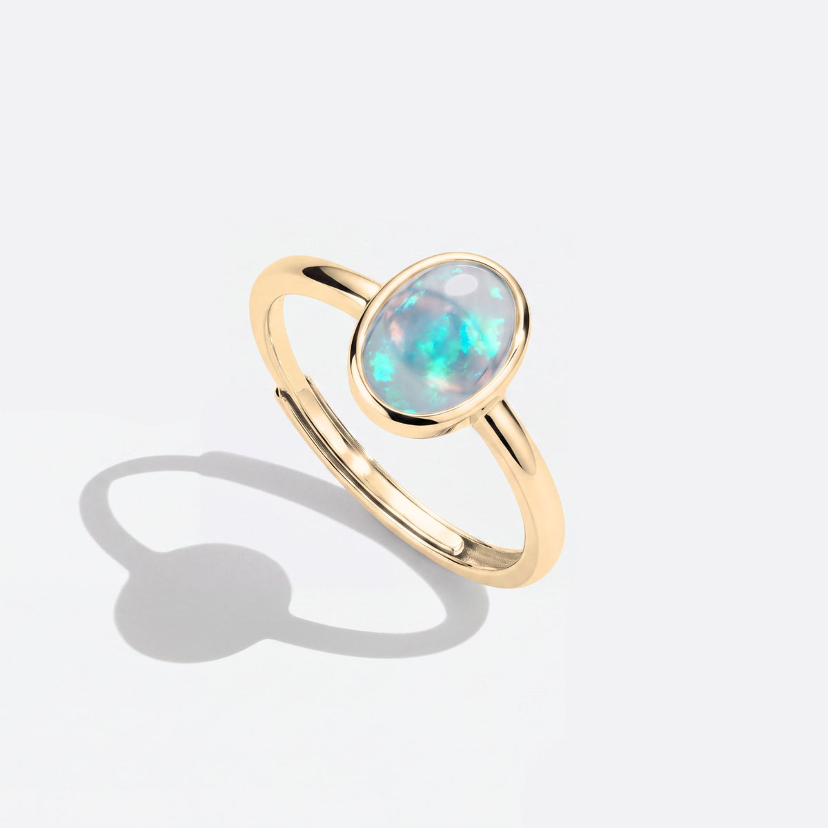 Crystal Opal / Yellow Gold