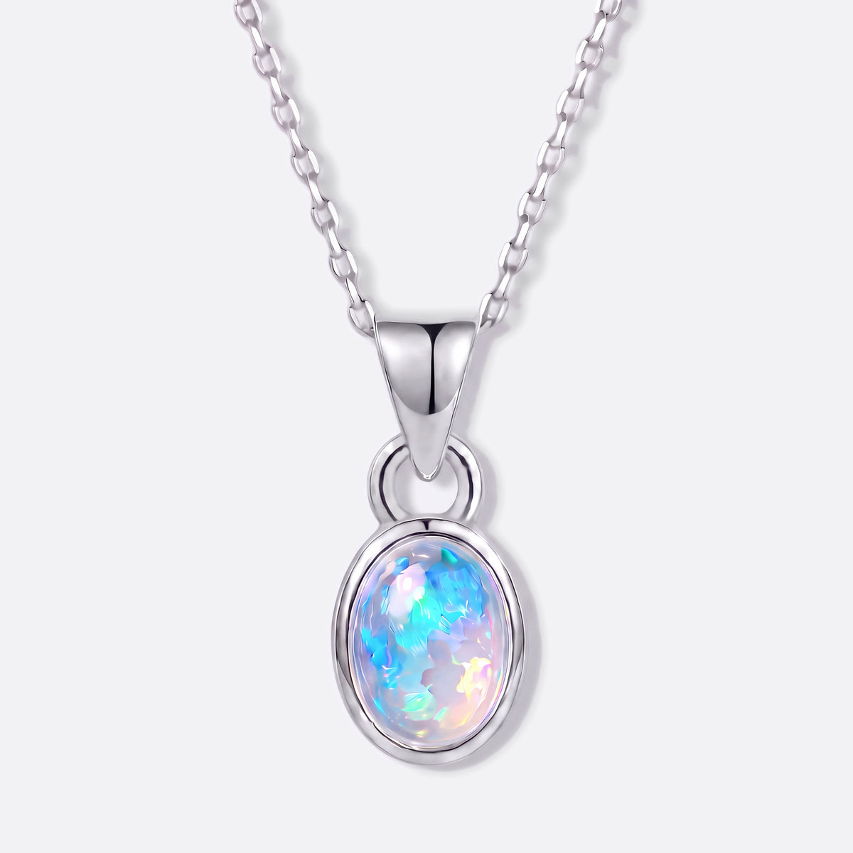 Ethiopian Light Opal-Kette, ovaler Anhänger in 925 Silber mit äthiopischem Welo-Kristallopal, Ansicht vorne
