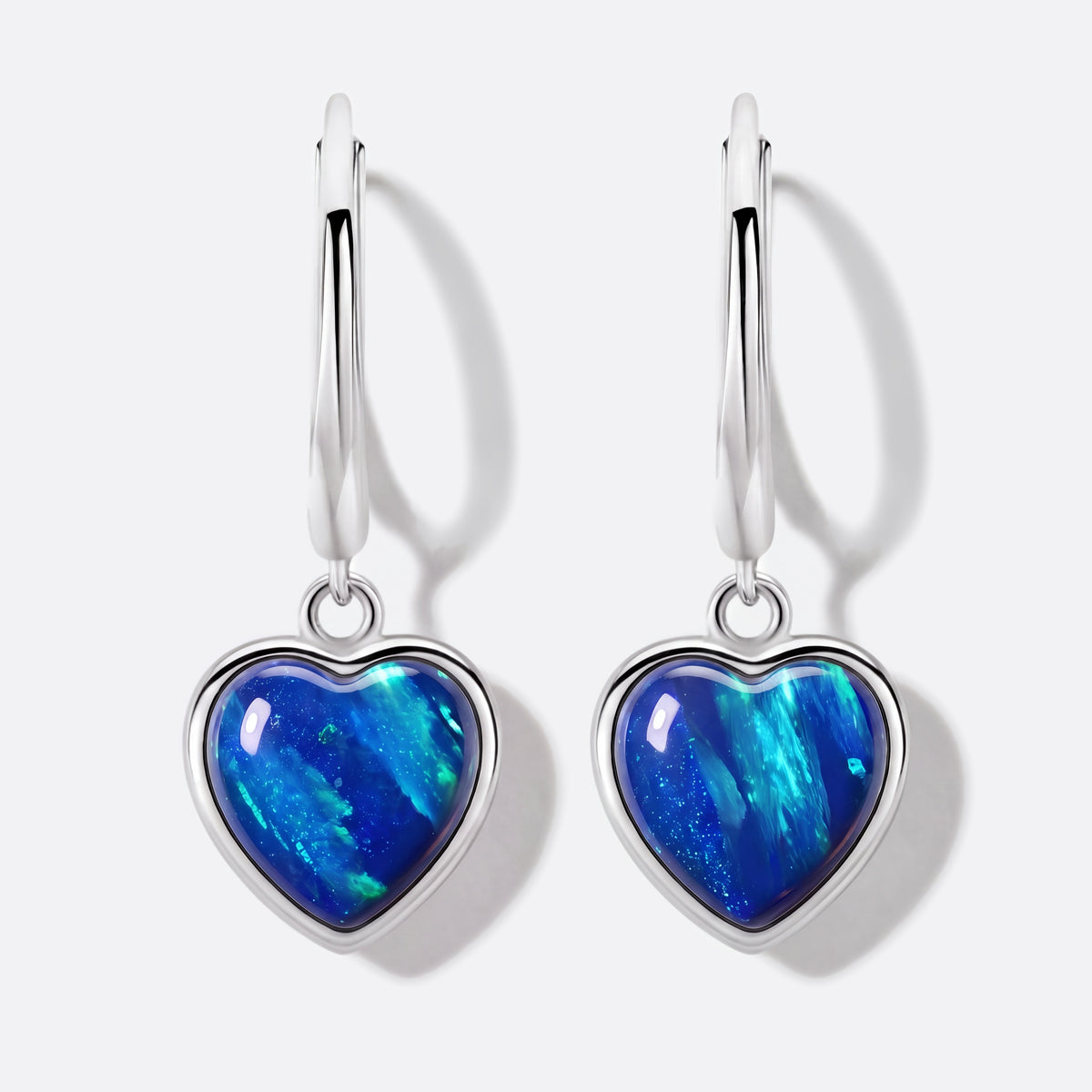 Heart of Fire Ohrhänger Silber mit blauer Opal-Triplette in Herzform