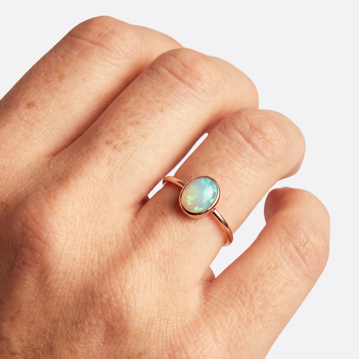 White Opal / Rose Gold