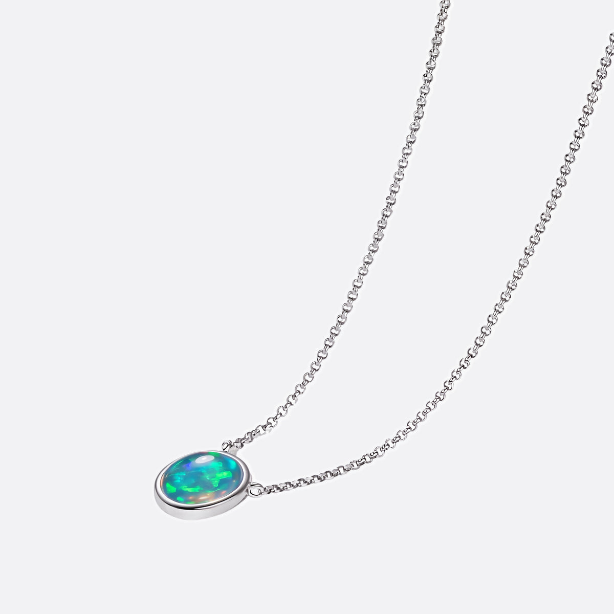Opal-Kette 925 Silber, ovaler Welo-Opal, schräg